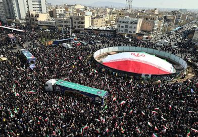 فارسي دنيا: محبت، شاعري، بهادري ۽ ازلي تهذيب جي سر زمين